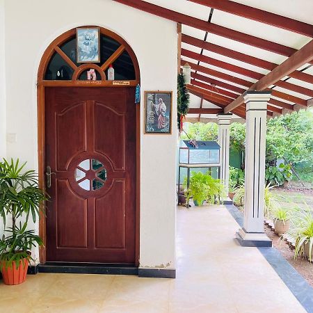 Shalomi'S Villa & Happy Home Negombo Exteriér fotografie